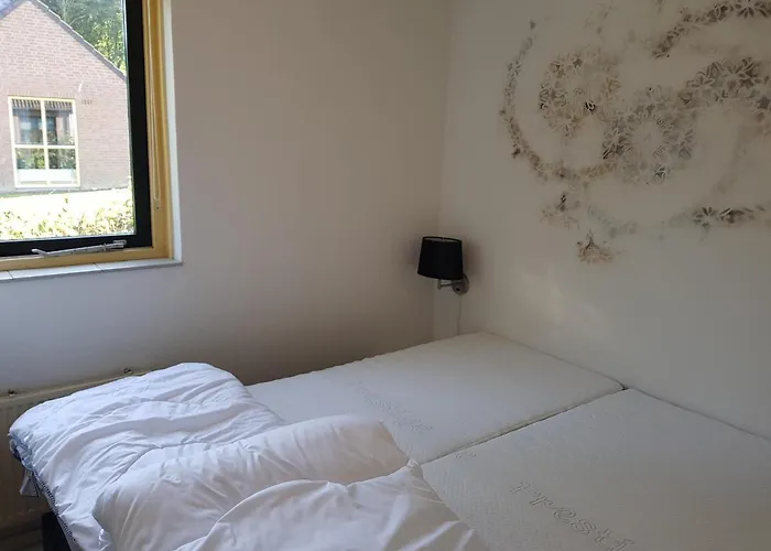 Recreatiewoning Maas En Waal 92