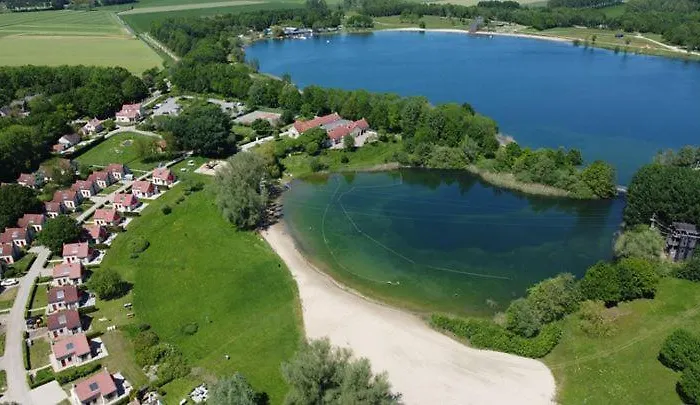 Recreatiewoning Maas En Waal 92 Сasa de vacaciones *