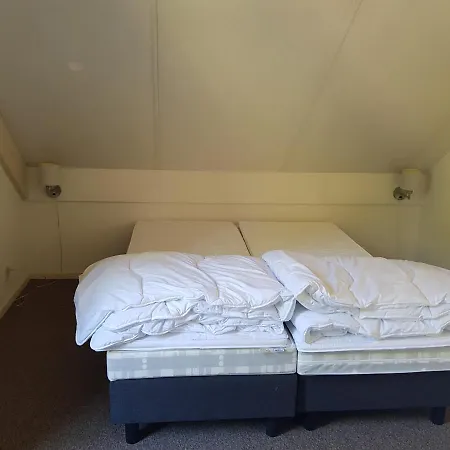 Сasa de vacaciones Recreatiewoning Maas En Waal 92