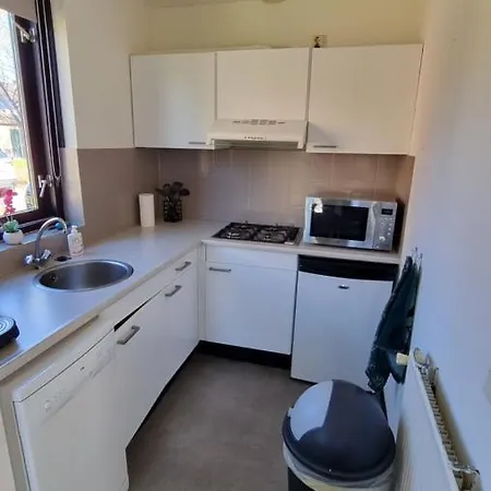 Сasa de vacaciones Recreatiewoning Maas En Waal 92